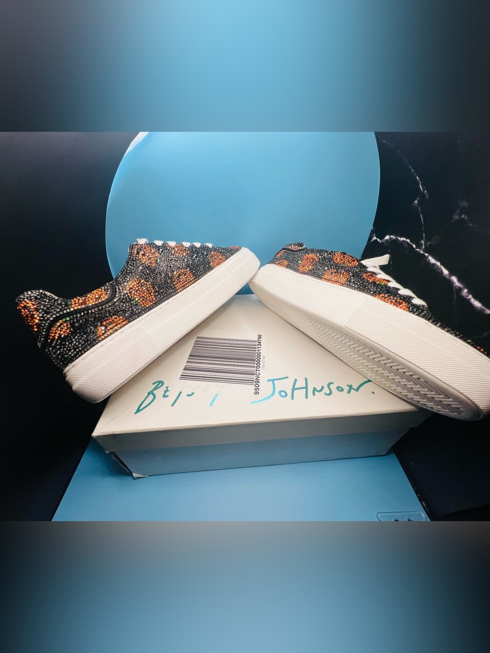 Betsey Johnson Sidny Halloween Rhinestone Pumpkin Platform Sneakers 7.5 left NIB - Picture 10 of 13